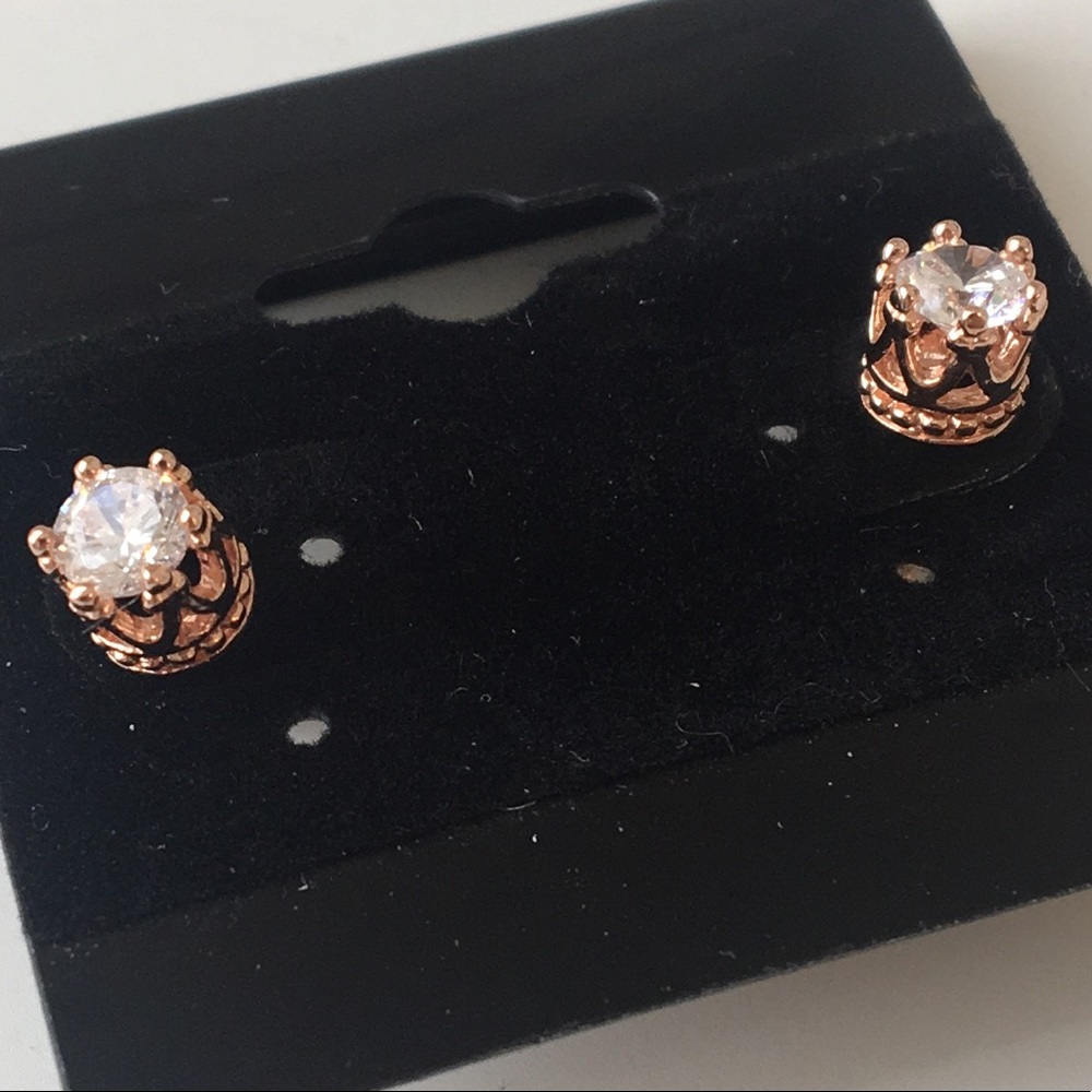 Crown earrings 14K rose gold plated CZ stud - Picture 6 of 8